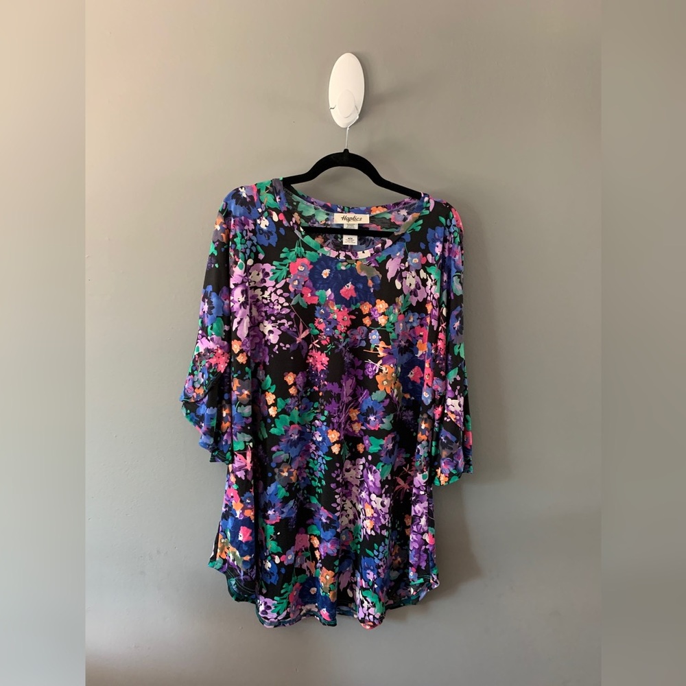 Plus Size Floral Tunic